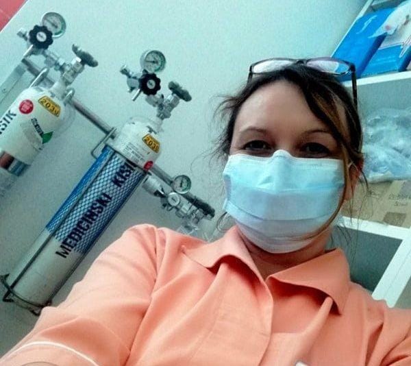 ZGODBA prostovoljke Simone, ki je lani imela "prvi vpoklic" na intenzivnem oddelku bolnišnice