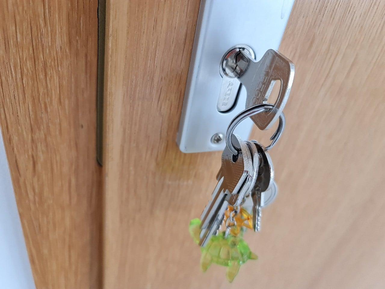 Občina prodala že 44 stanovanj. Razloga za prodajo sta dva.