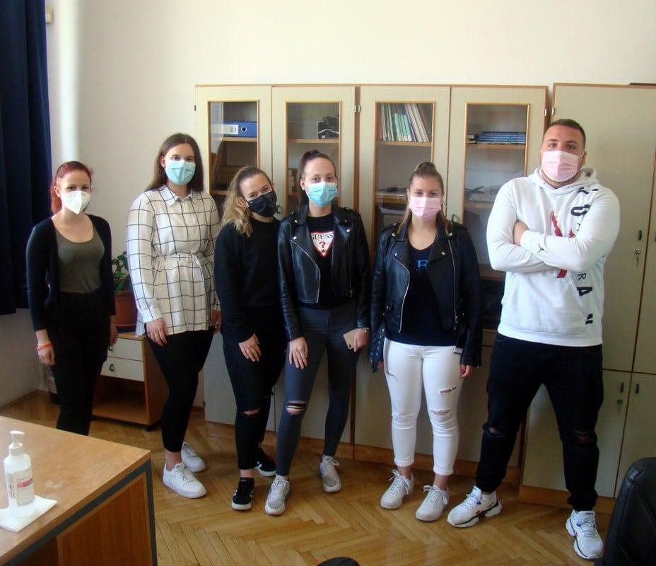 “Veseli smo, da smo spet v šoli, čeprav marsikomu ustreza tudi delo na daljavo."