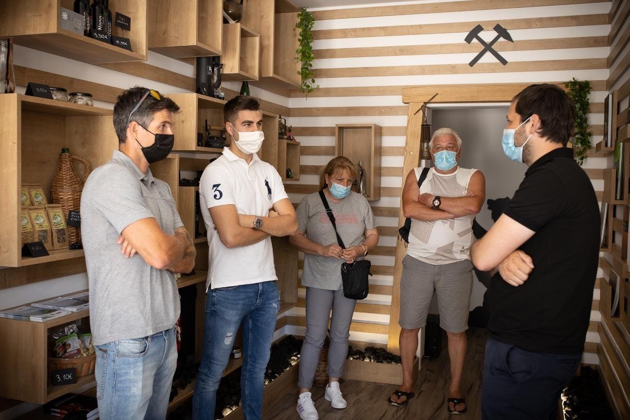 Hrastniška olimpijca na poti v Tokio