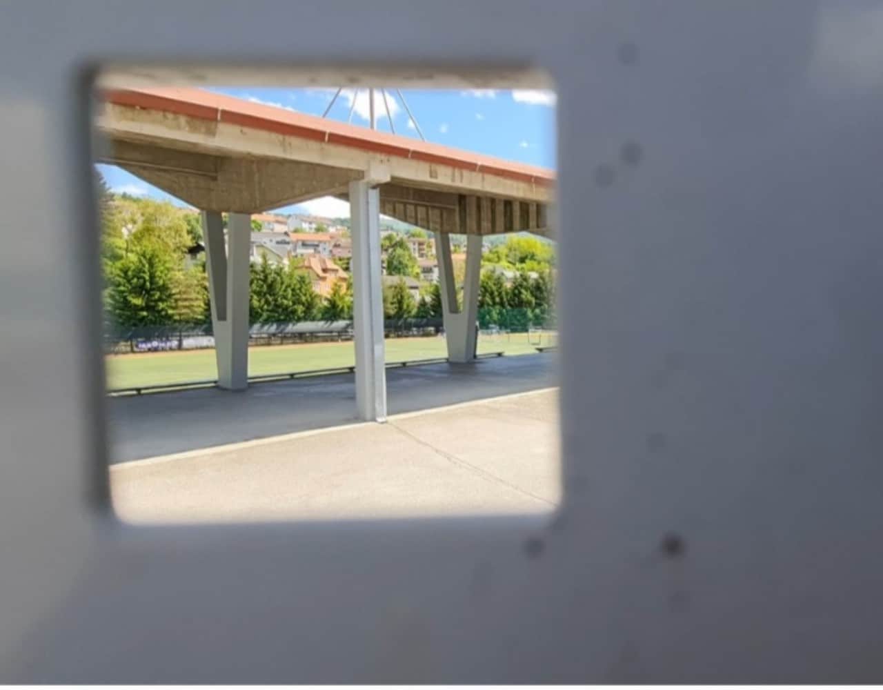 Na Rudarju bodo poleti zamenjali 13 let staro travo