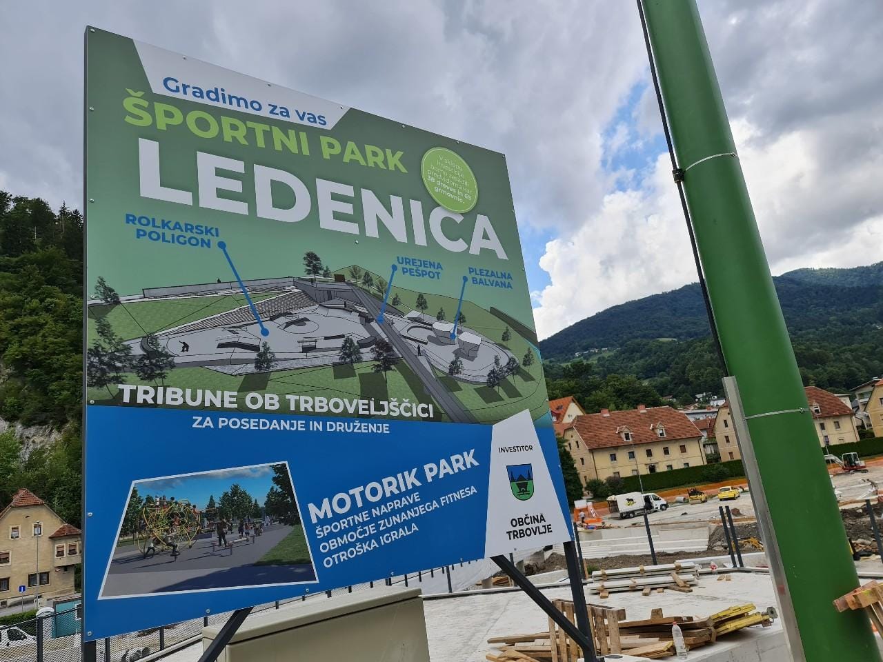 FOTO in VIDEO: Še dobre tri tedne do odprtja veličastne Ledenice