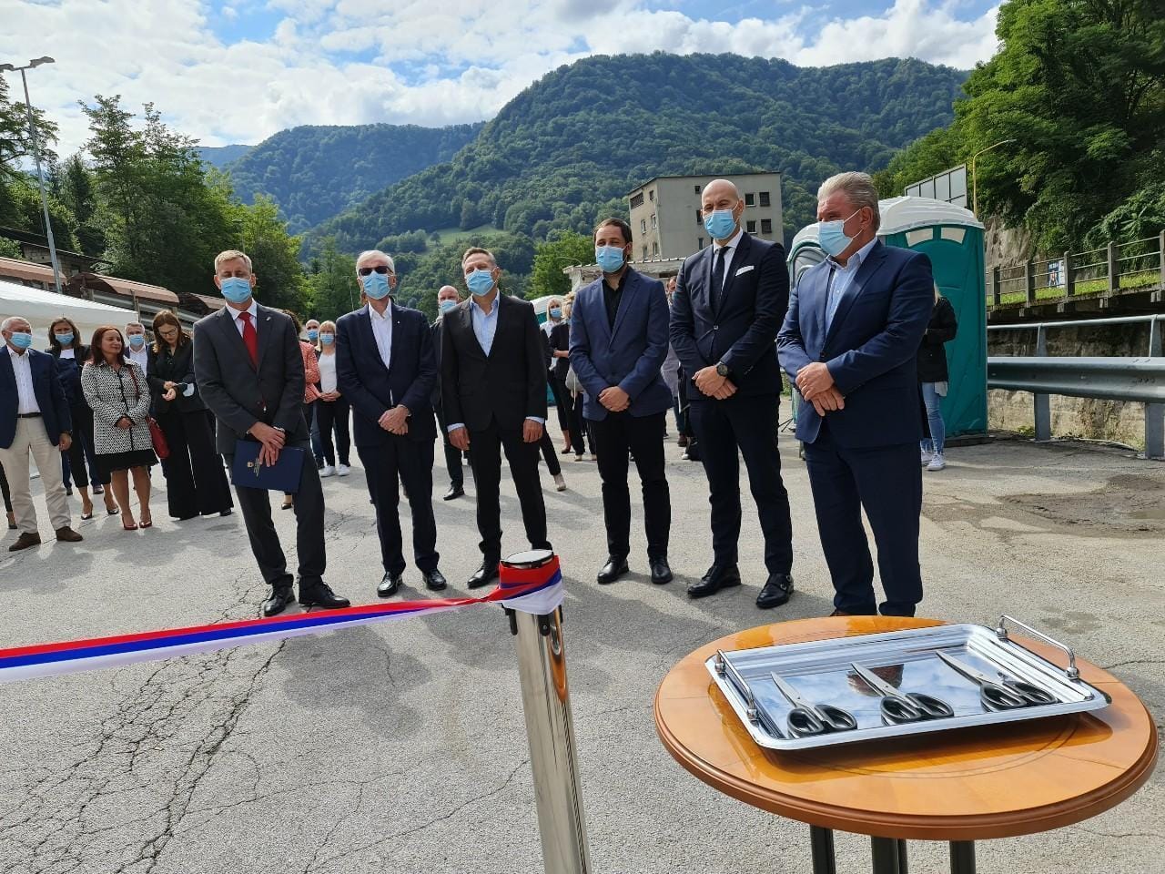 Hrastničani do kisika na licu mesta