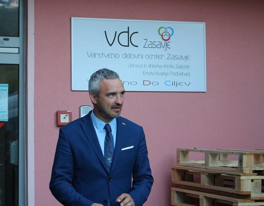 Cigler Kralj: 14 milijonska investicija v Hrastniku in 700 tisočakov vreden prizidek v Zagorju