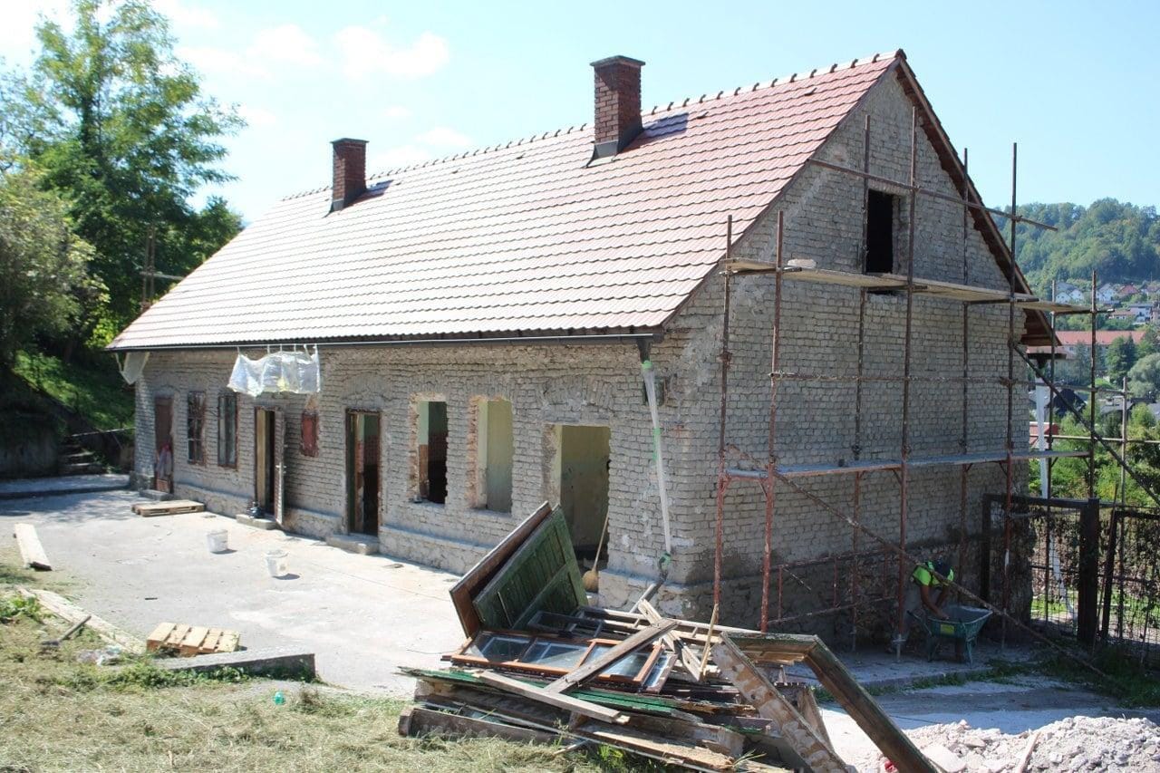 Mlakarjevo stanovanje do dolgo obljubljene nove podobe