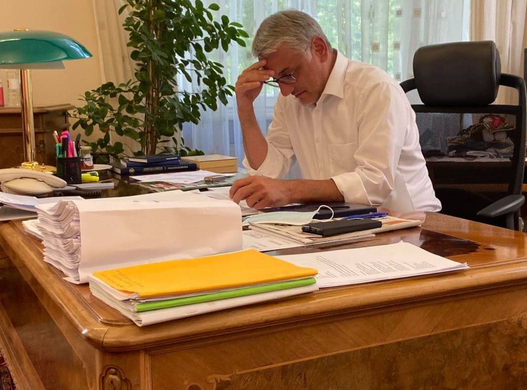 SPREMEMBE: Sosedi z ministrom, Zasavje s še enim poslancem