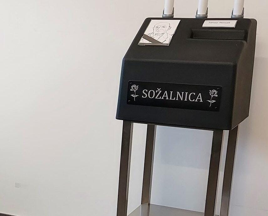 Ste že slišali? Namesto sveč in rož - skrinjica