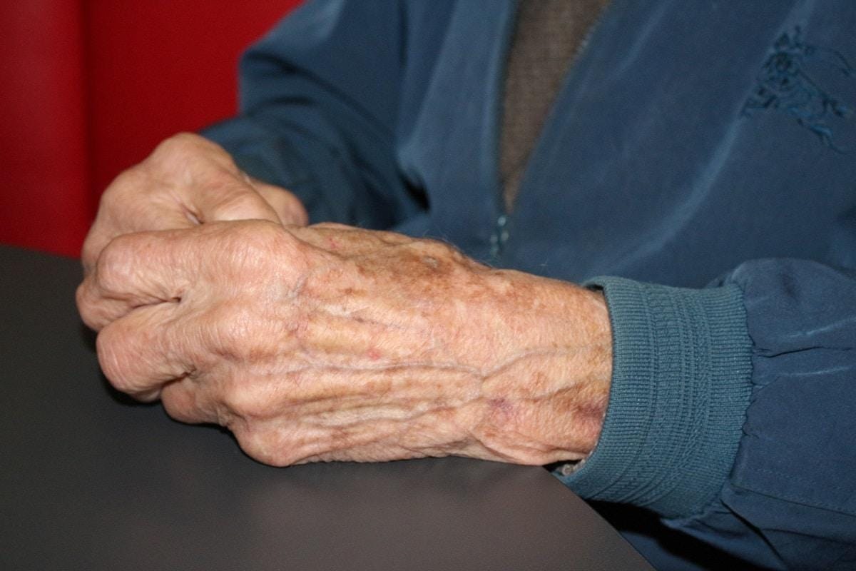 Cene pomoči na domu, kljub visoki subvenciji, navzgor