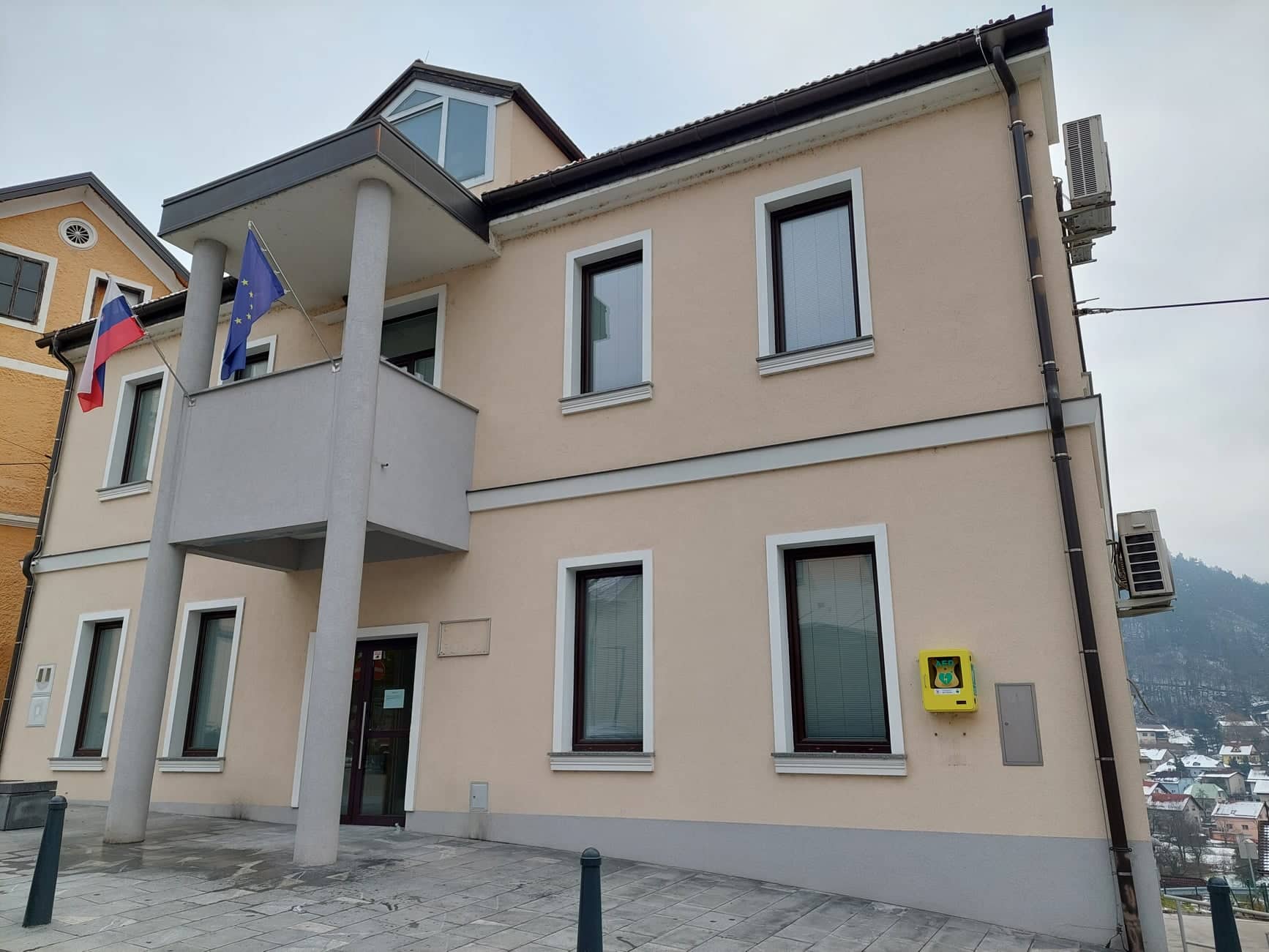 Iz rudniške graščine se selijo v bivšo glasbeno