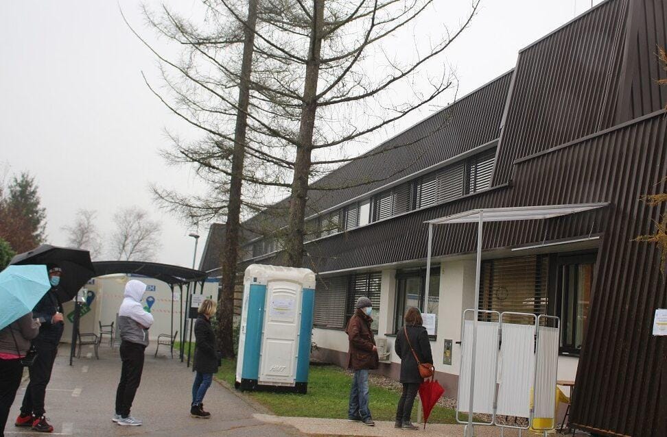 Covid: Zasavje končno pod tisoč aktivnih okužb!