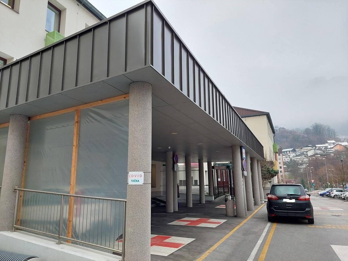 Cepljenje in testiranje v prvem tednu leta