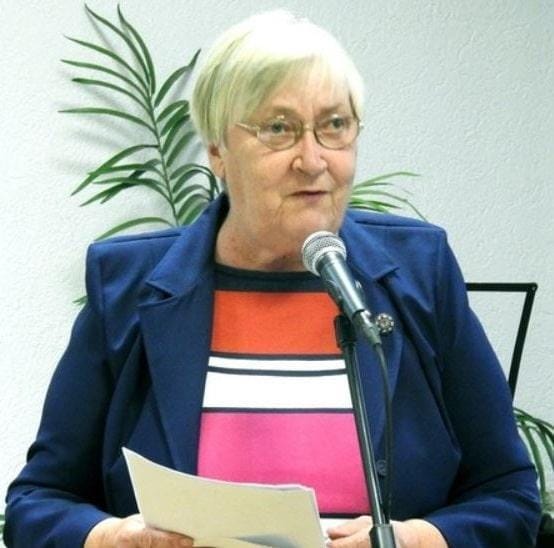 Kulturna nagrada letos nekdanji učiteljici in aktivni literatki