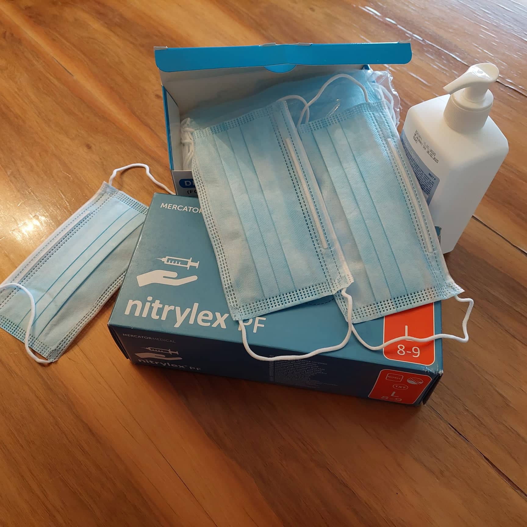 Porast brisov je, a pacienti ne vedo, ali gre za omikron ali delto