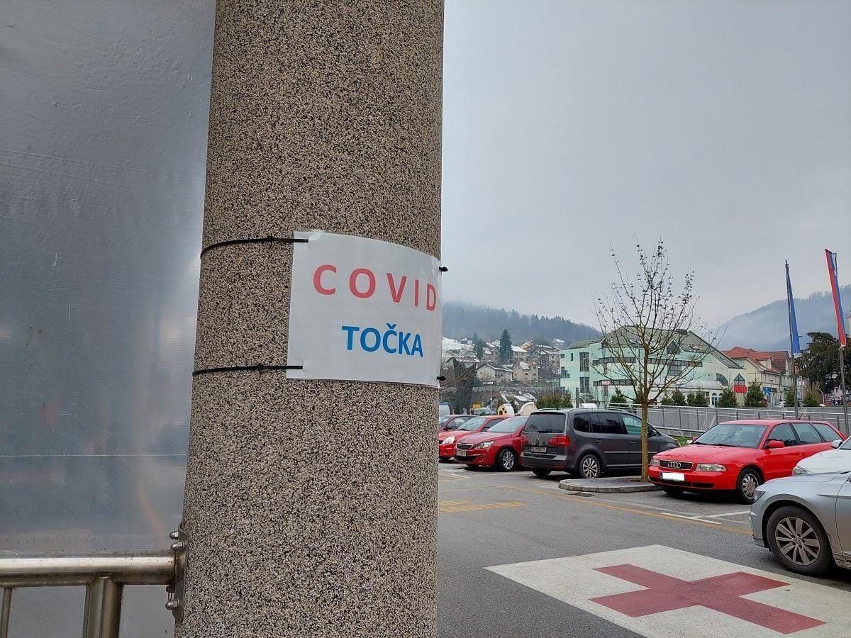 Kljub rasti okužb Zasavje brez hospitaliziranih covidnih bolnikov