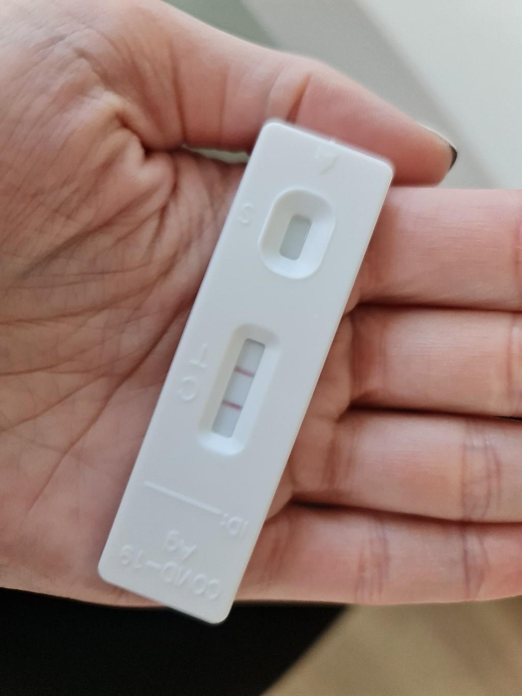 Za obisk zdravnika ne potrebujete testa, HAG test brezplačen za pozitivne in izolirane