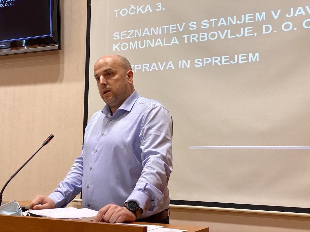 Trotovšek odstopil, Komunala pa v velikih finančnih težavah