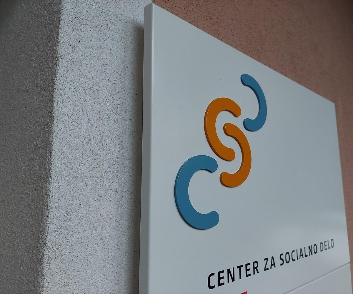 Pomoč na domu ne bo več izvajal Center za socialno delo