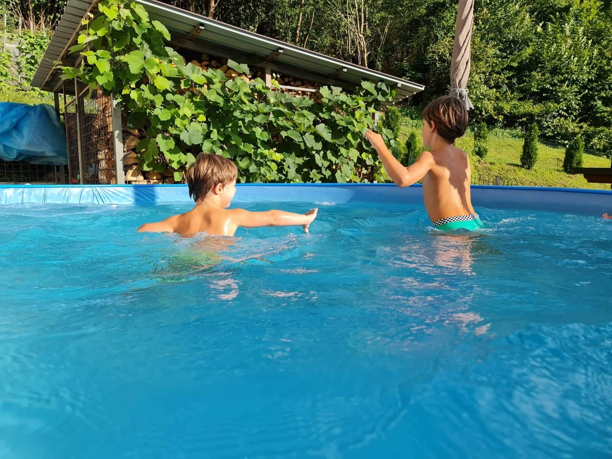 Imate doma bazen? Ne pozabite tega javiti vaši komunali!