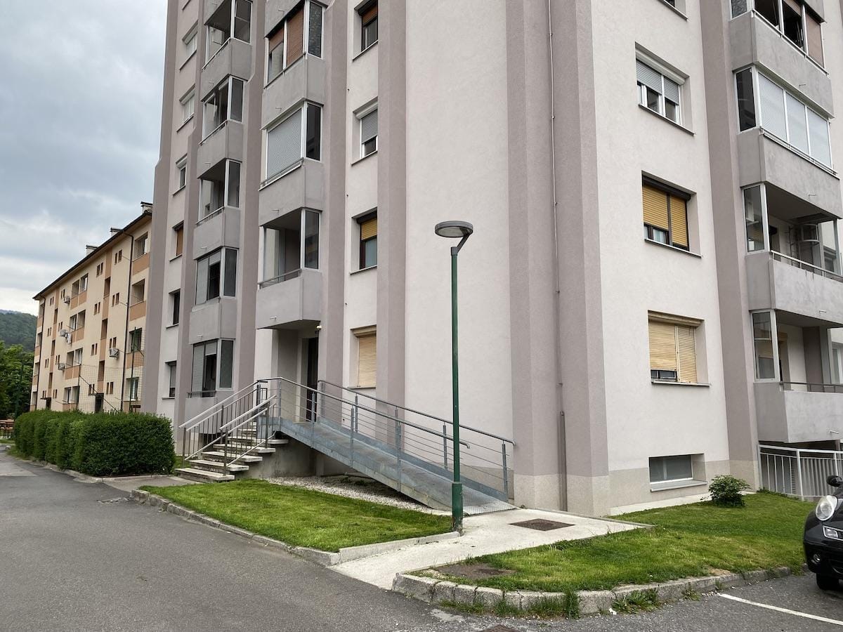 Naprodaj občinsko stanovanje v Trbovljah