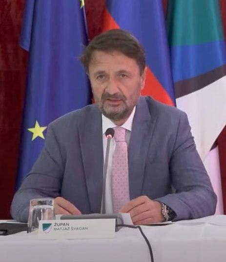 Aneksi: Prva na vrsti knjižnica, bo sledila kolesarska steza?