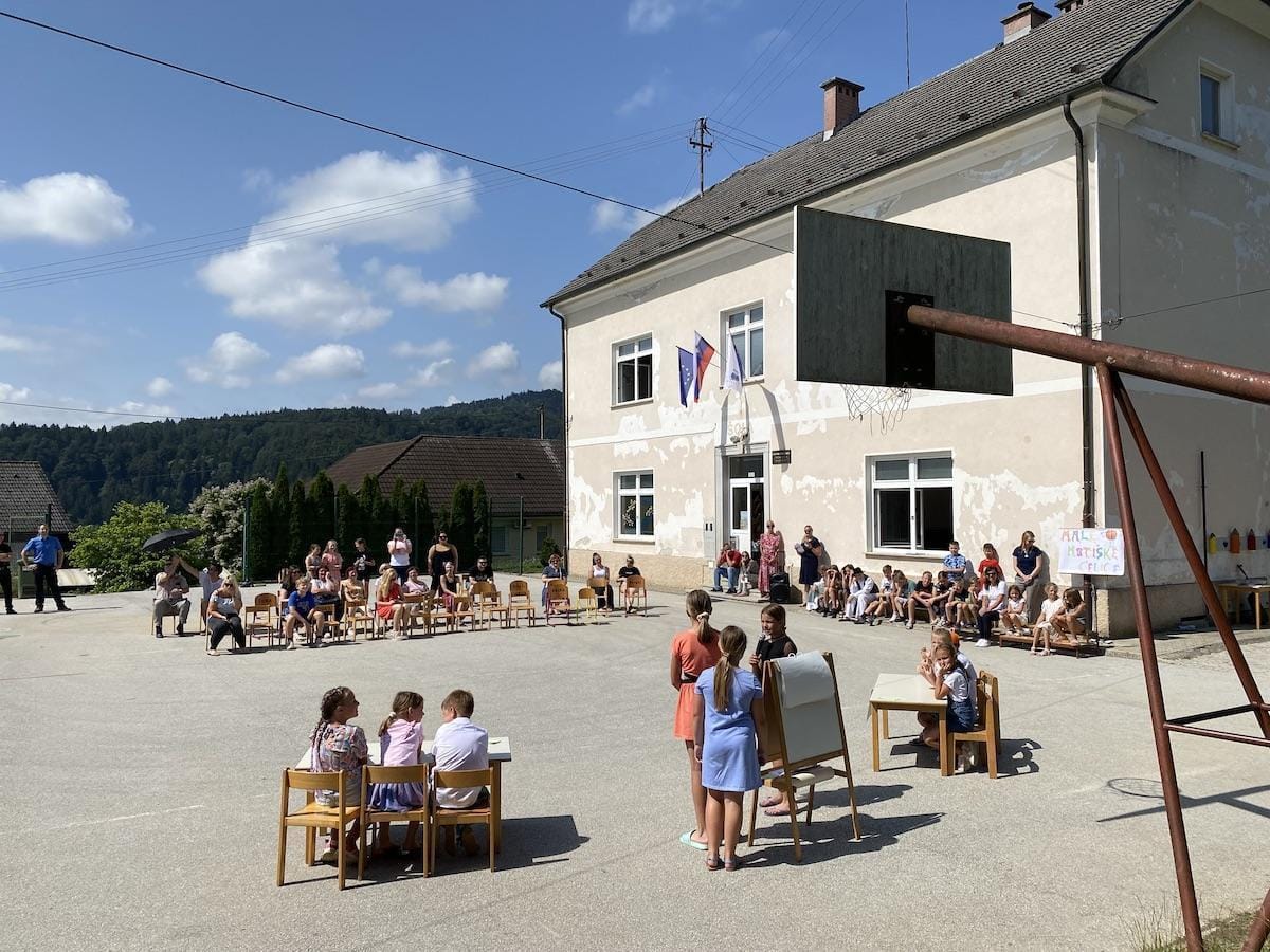 Če ne bo kredita, za hotiško šolo predviden zmanjšan obseg del - kaj to pomeni za novogradnjo?