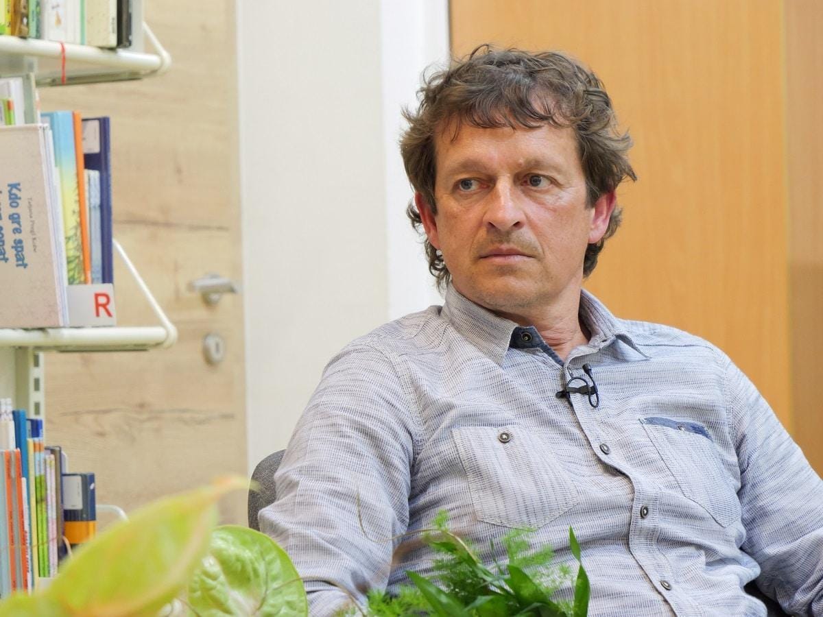 Igor Gošte in njegova V zakulisju - razkril bo pikantne podrobnosti delovanja medijev