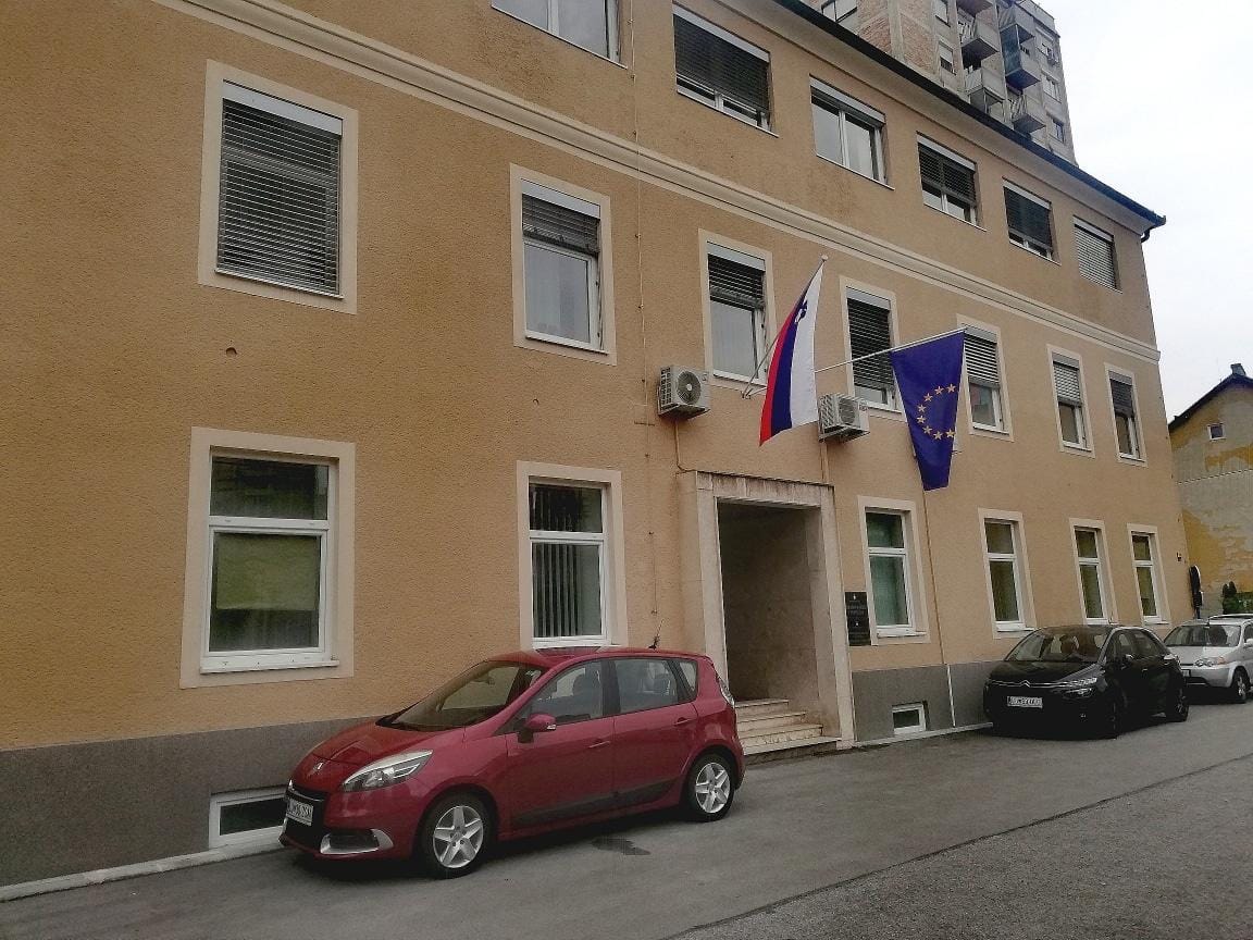 Občina Trbovlje zahtevala ustavno presojo - ni ustavno sporno, je pa neustrezno