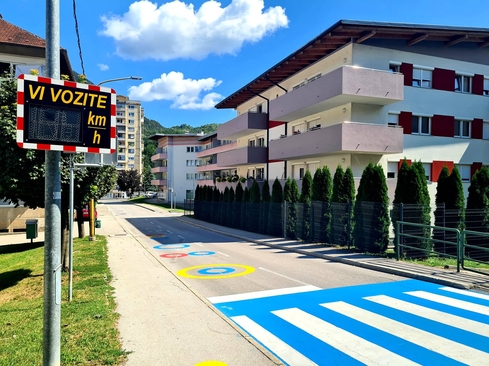 V Hrastniku so merilniki hitrosti pokazali, kje je treba nujno ukrepati