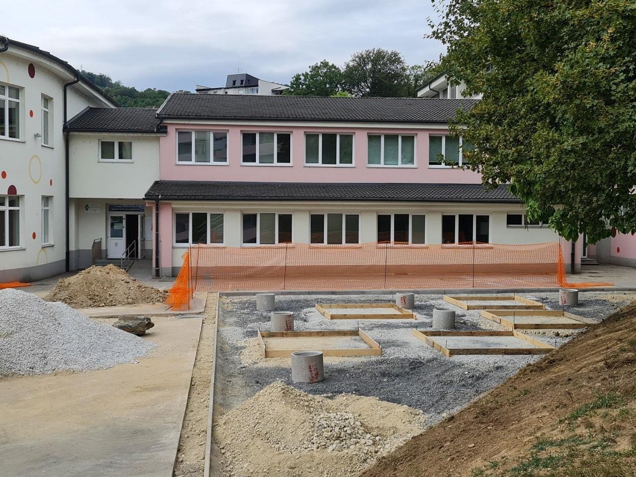 Hrastniški osnovnošolci se bodo učili kar pod milim nebom