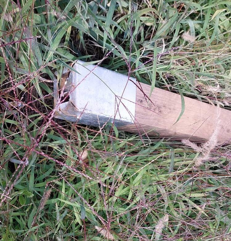 Vandali že tretjič nad table na Poti Srečno