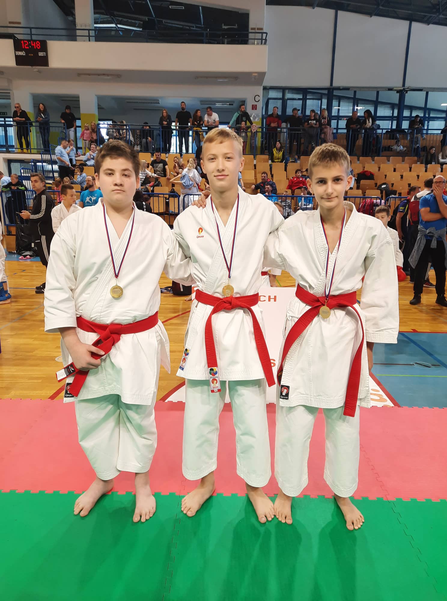 Trboveljski karateisti prejeli 12 medalj