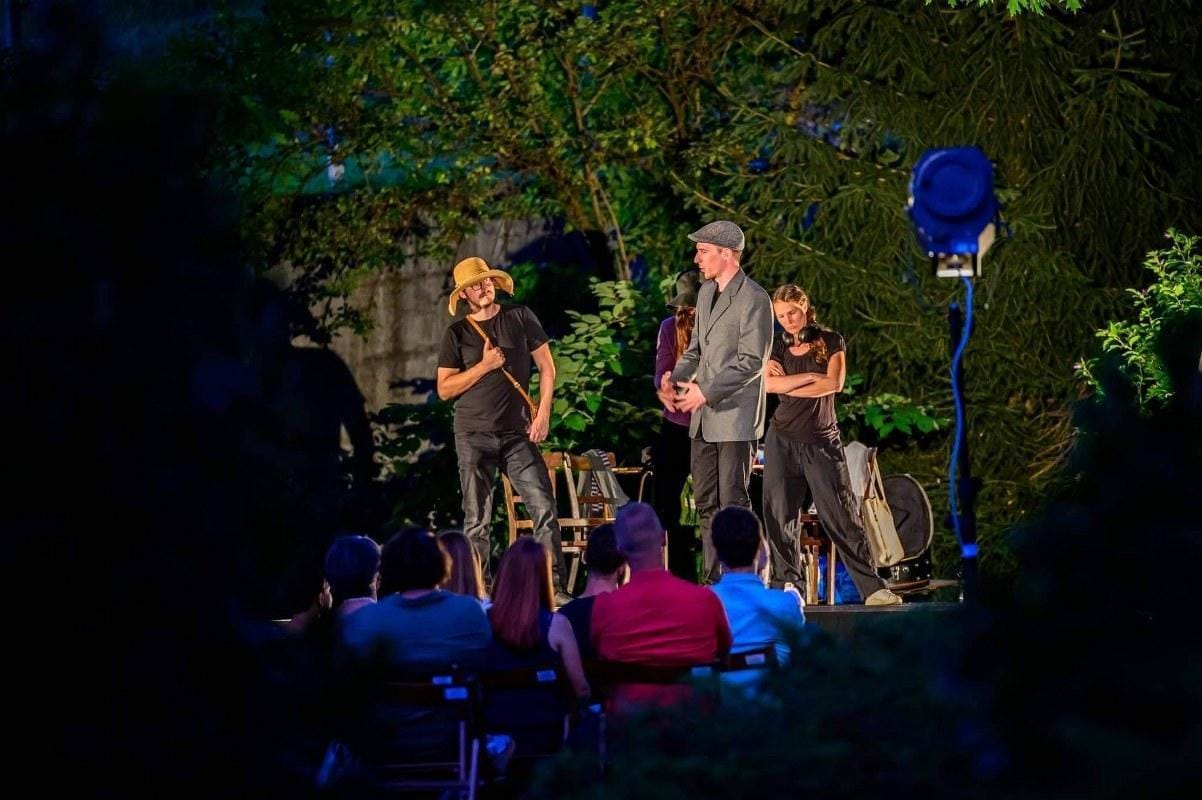 Nekaj novega! Na sporedu gledališka igra v režiji obiskovalcev