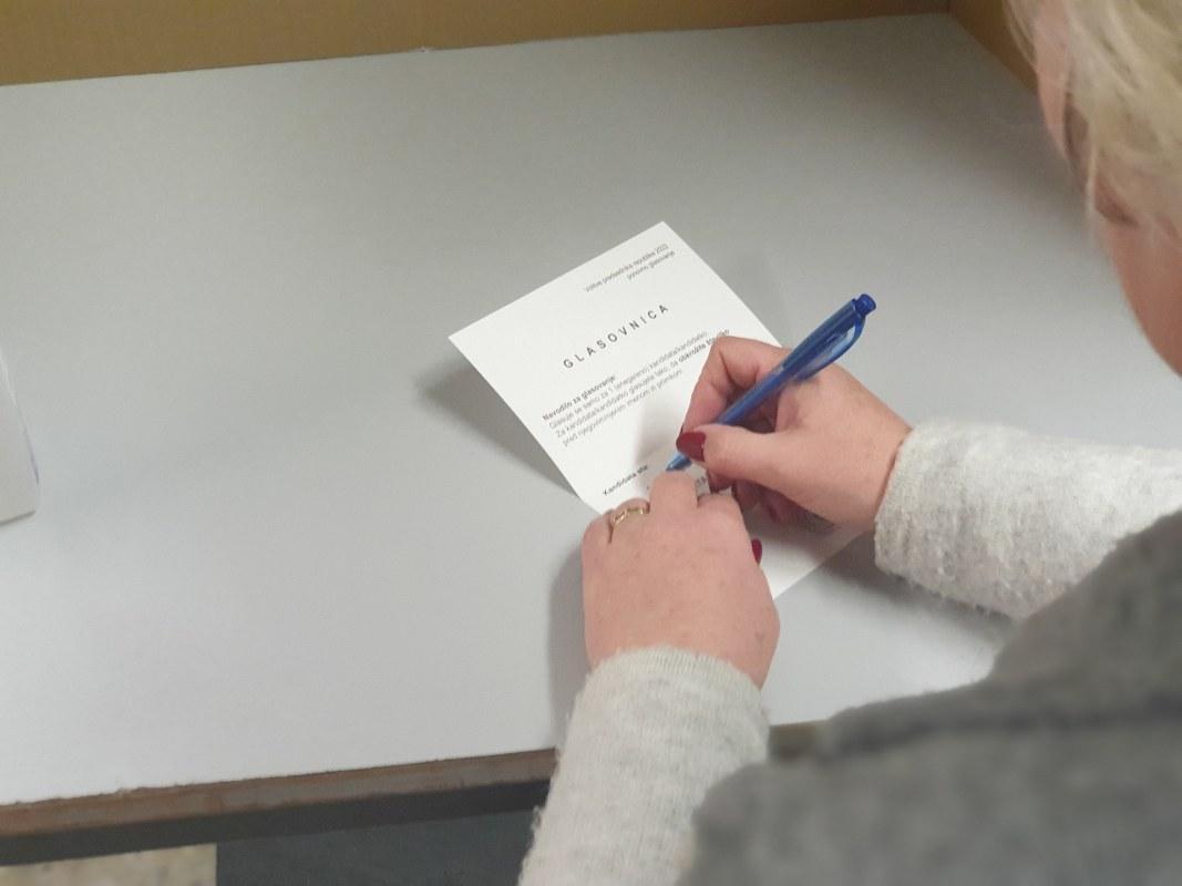 V Zasavju višja udeležba za referendum kot lokalne volitve