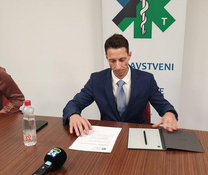 Skrajšali čakalno dobo za prvi ortodontski pregled in dodali nove ambulante