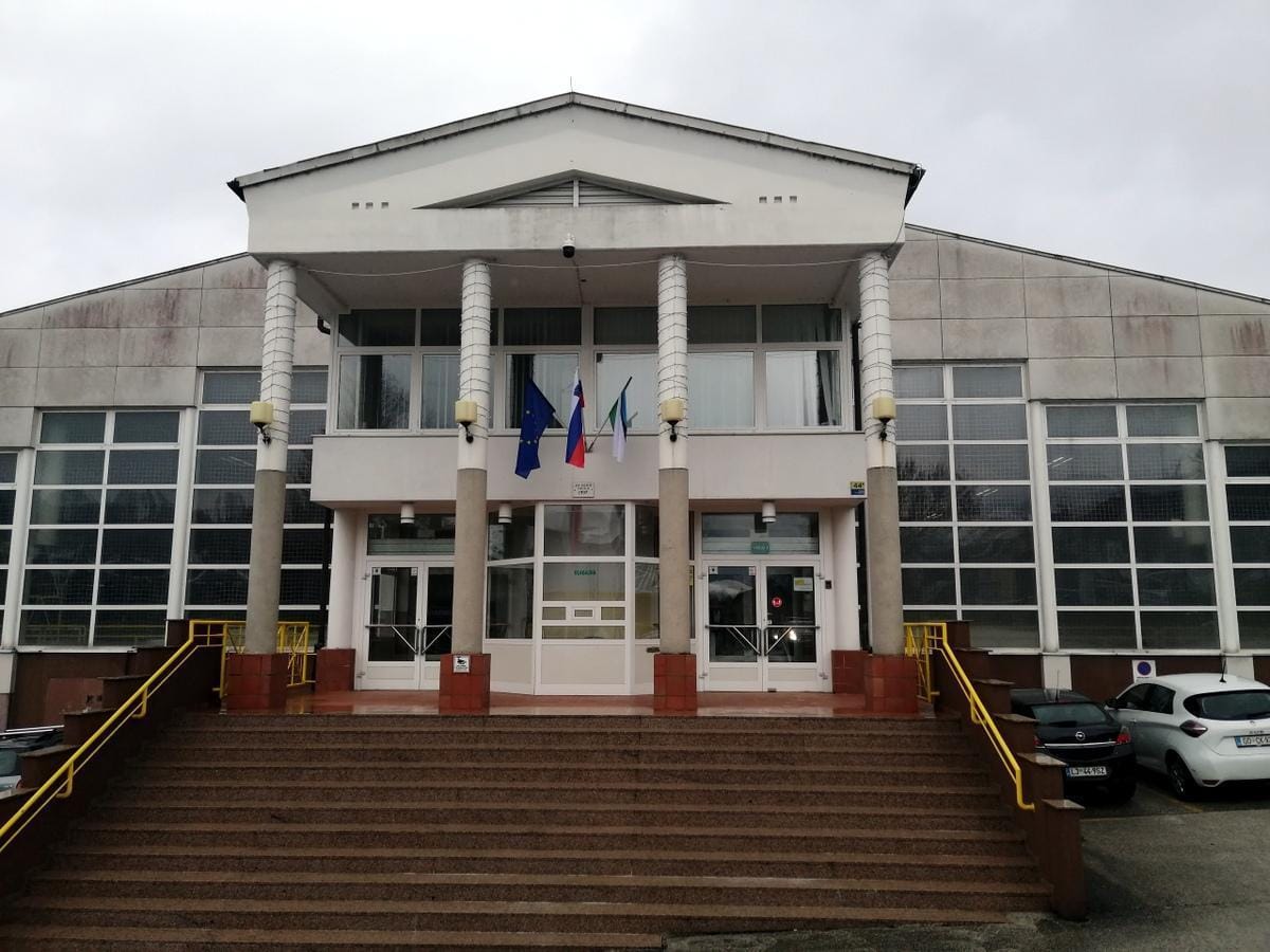 V Zagorju pripravili prenočišča za tiste, ki so obtičali