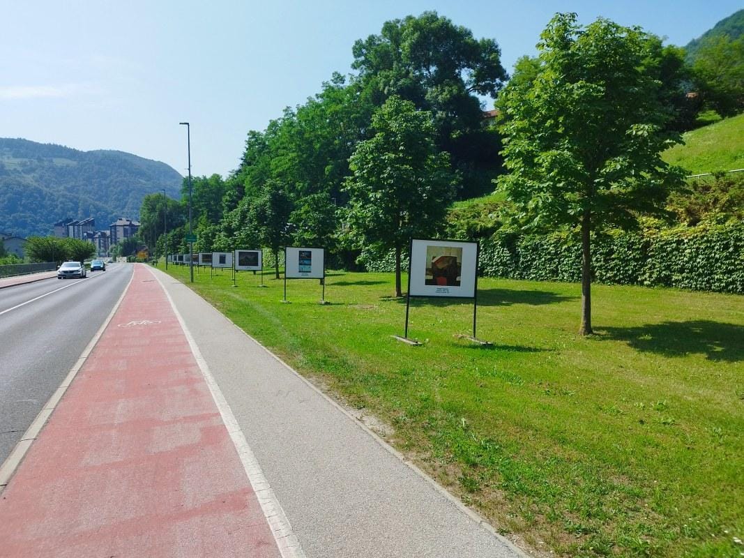 60 let se že neprekinjeno sestajajo slikarji enkrat letno v Zagorju - temu na čast ulična razstava