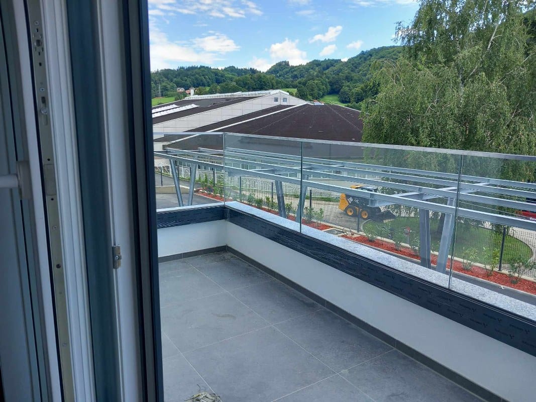 FOTO: V prestižni zagorski vili bodo uredili bivalno enoto