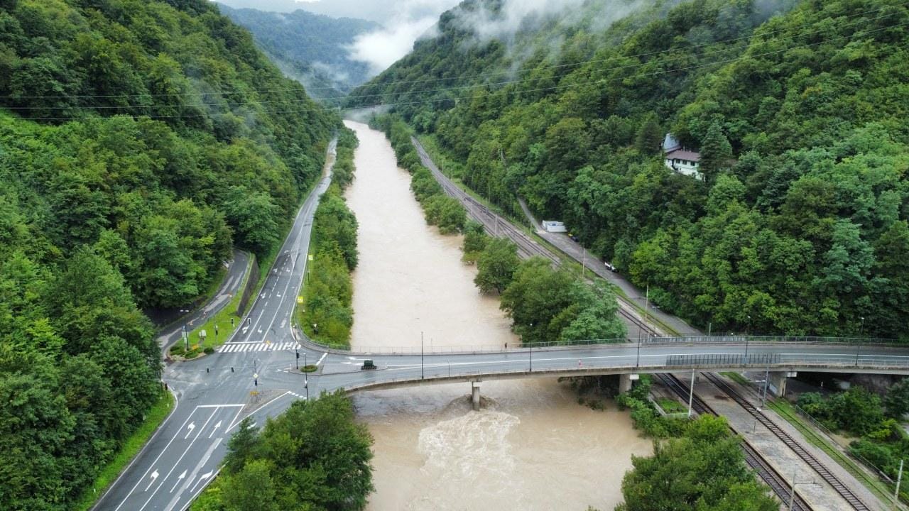 VIDEO: Zasavje ob Savi na današnji dan iz zraka