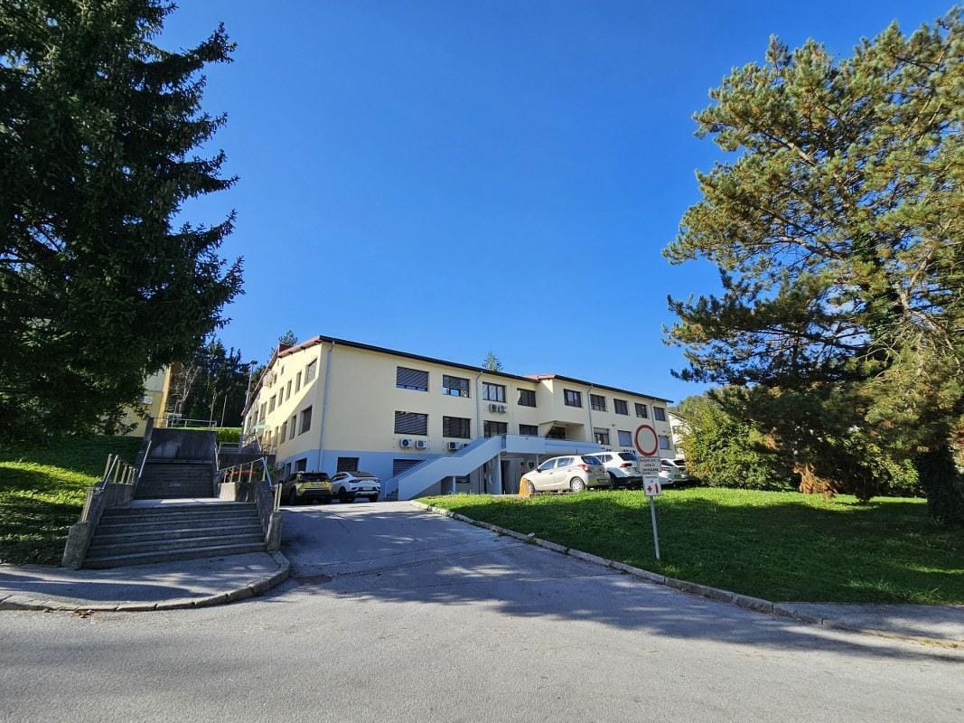 FOTO: Zaključili s prenovo, do konca 2024 še sončna elektrarna. Nato sledi ...