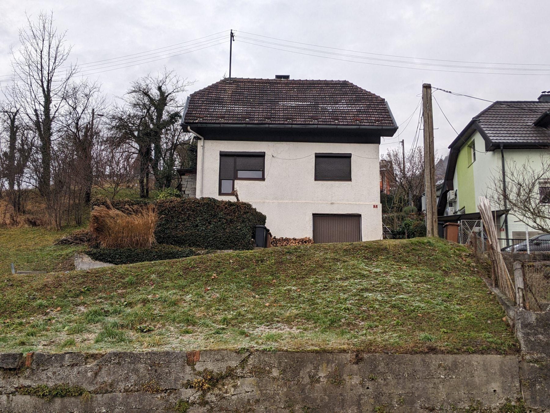 Občina še niža cene stanovanjem