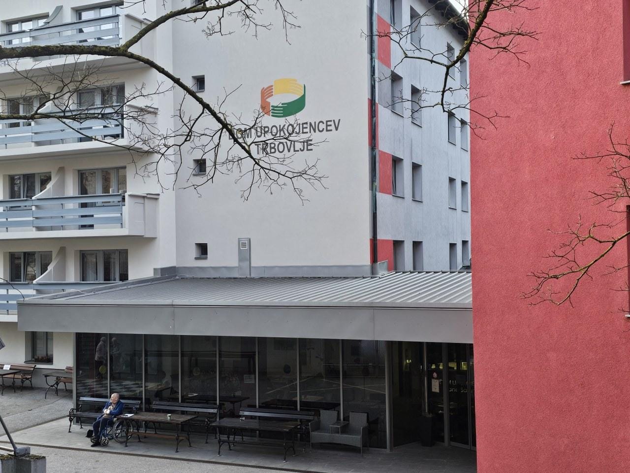 S splošno podražitvijo, navzgor tudi cena pomoči na domu