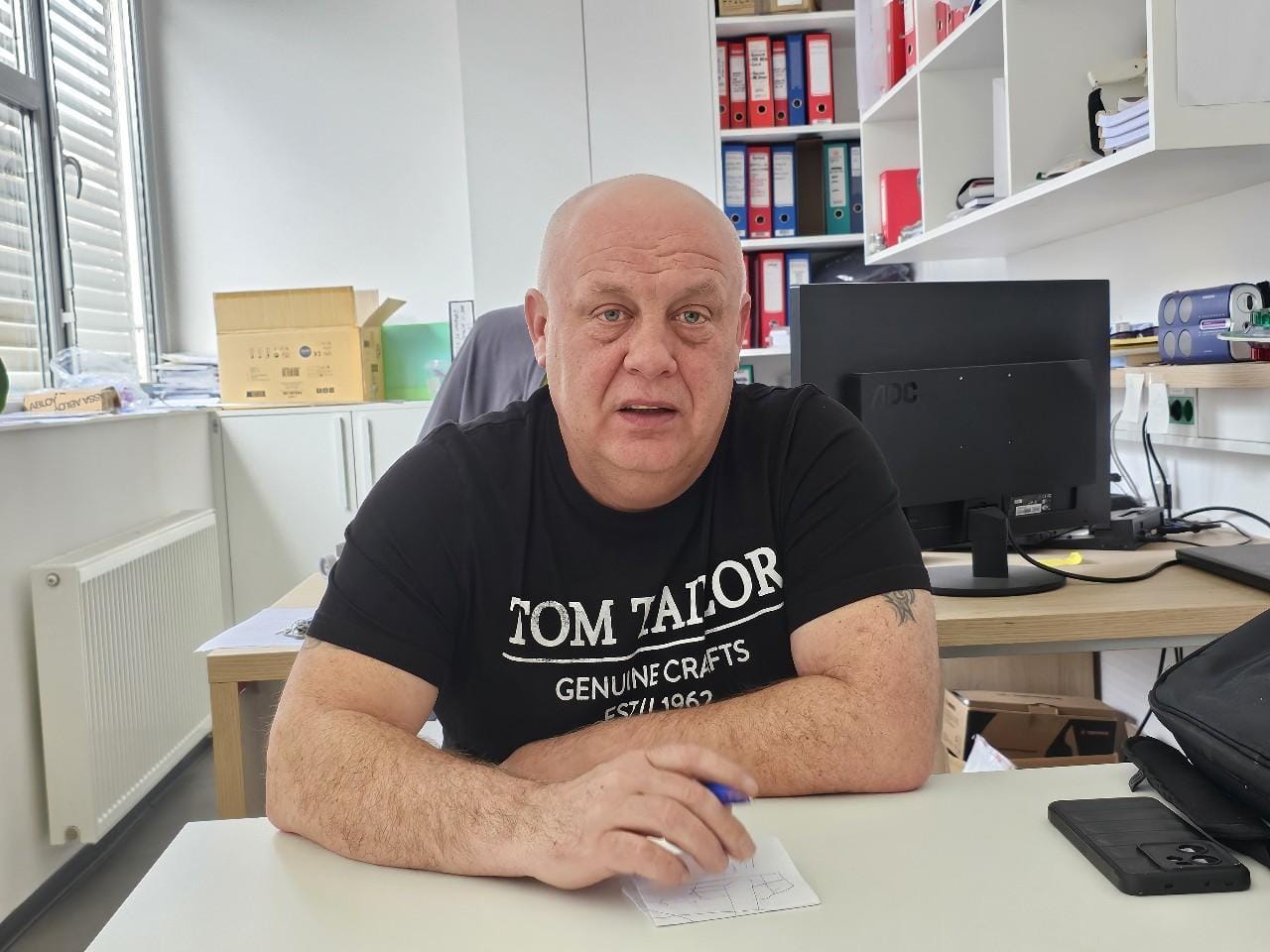 Simon Las: Tisti, ki naredi, kar nihče ne pričakuje in včasih celo to, kar si niti nihče pomisliti ne upa 