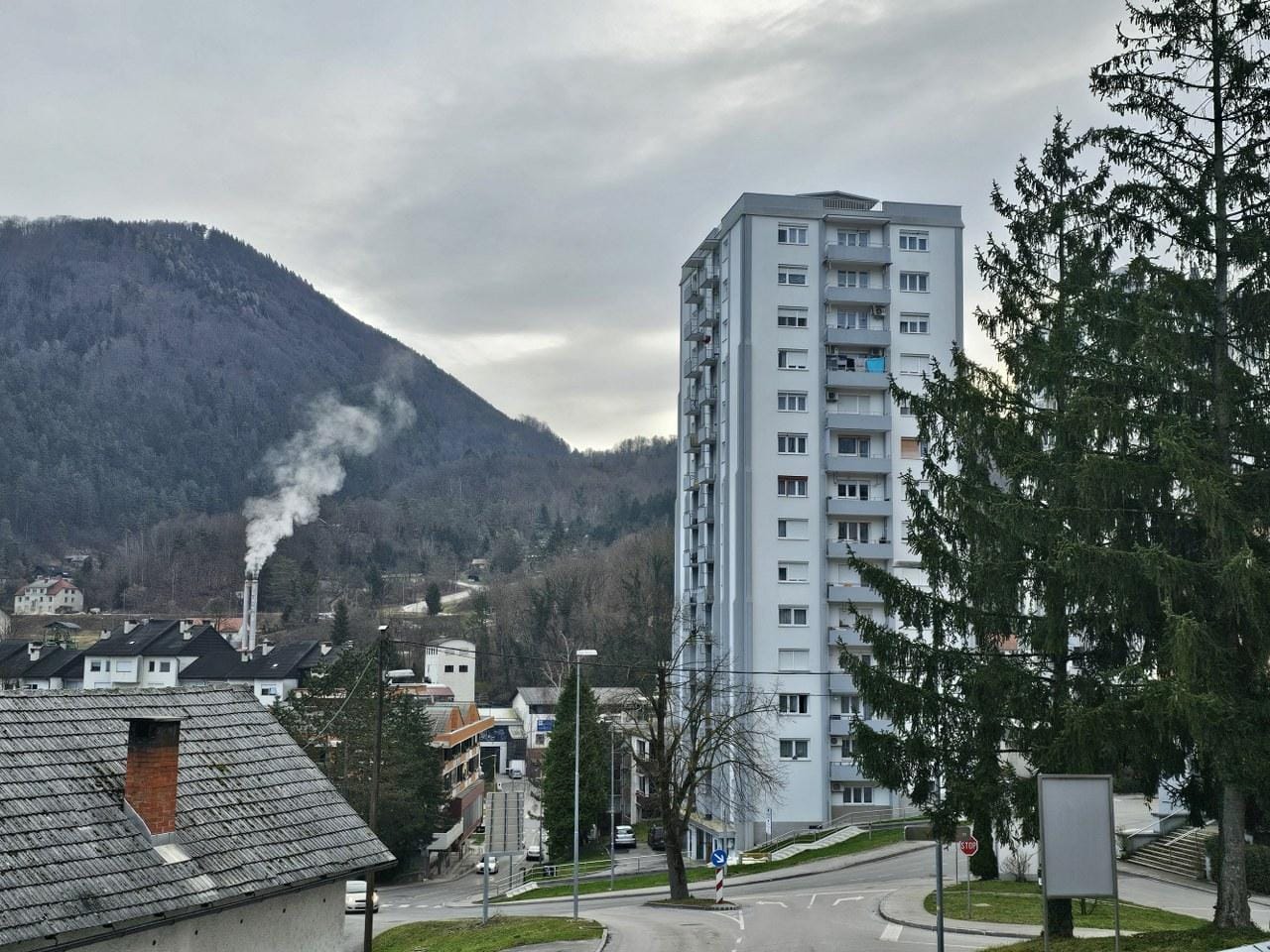 Kdo si v Hrastniku zasluži naziv "častni občan"