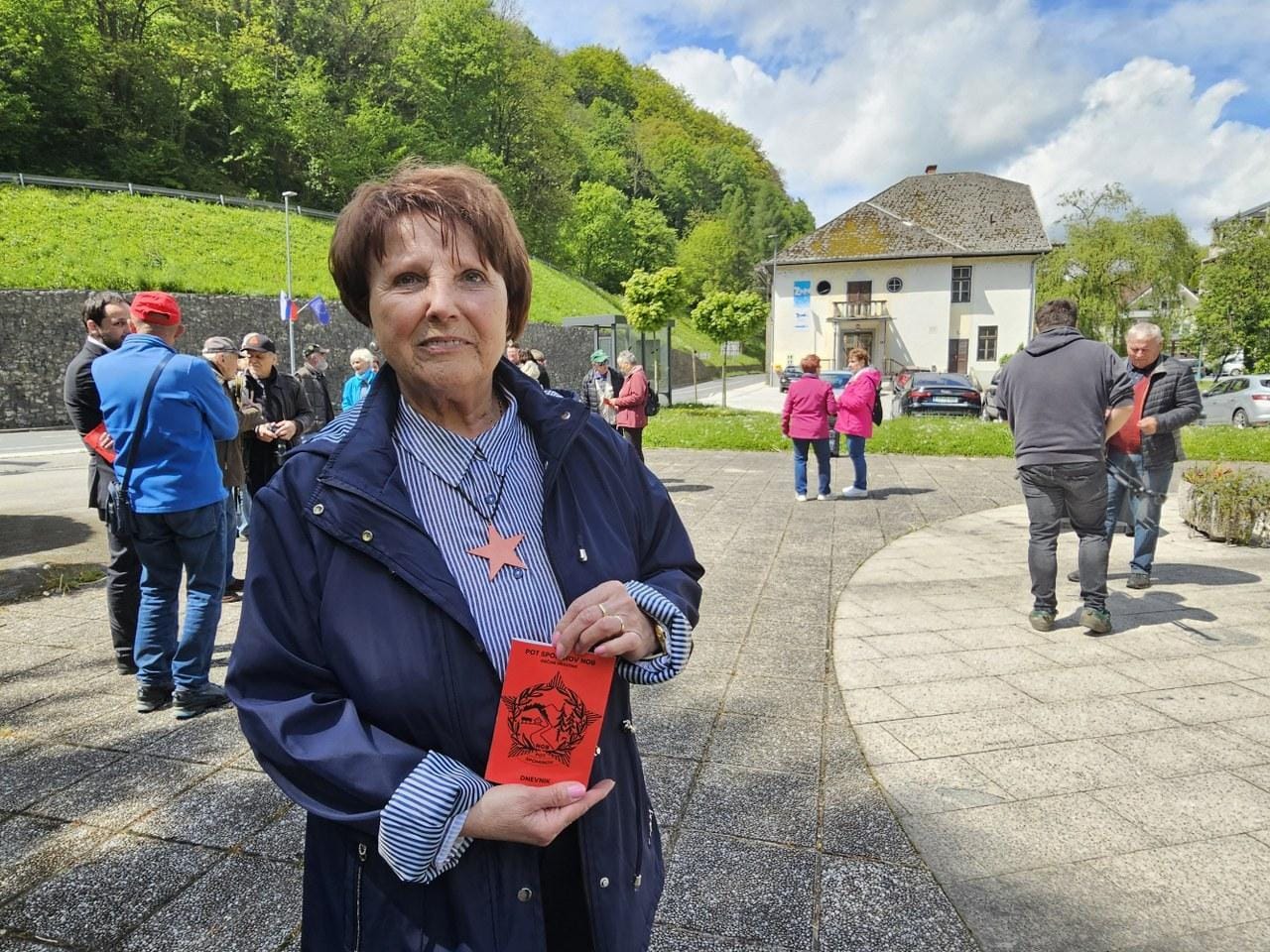 Hrastniške poti vodijo do žigov za v novo rdečo knjižico