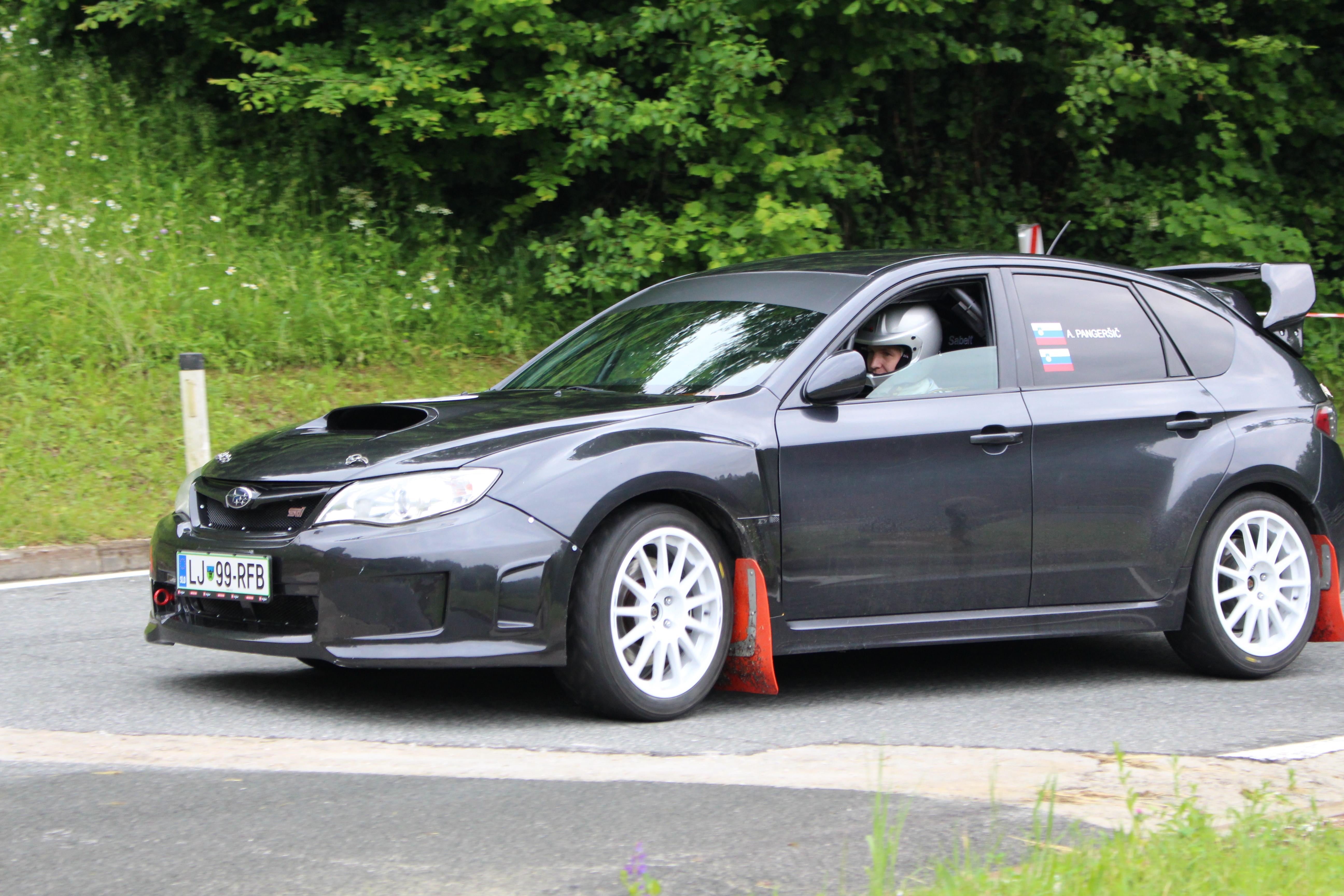 "Ko se na štartu odšteva zadnjih 10 sekund in potem postaja vse bolj napeto ..."