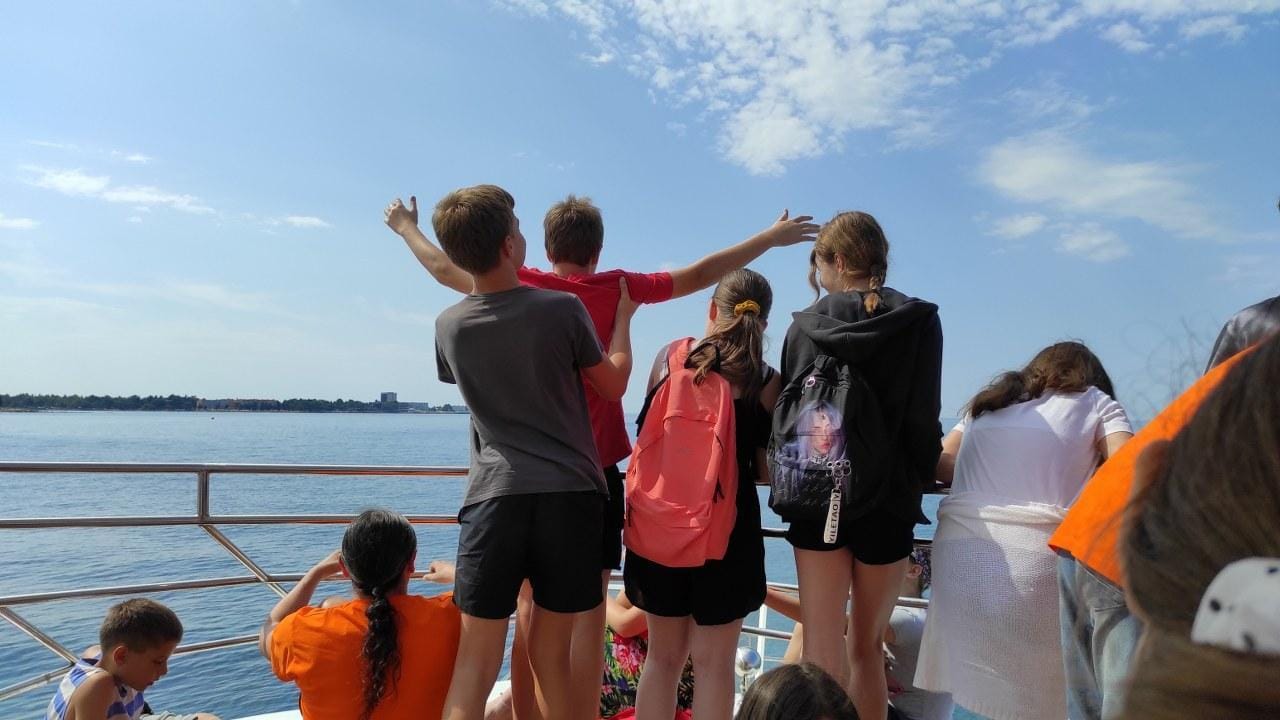 Končno počitnice! Zdaj pa bazen, šport, pustolovski park, letovanje ...