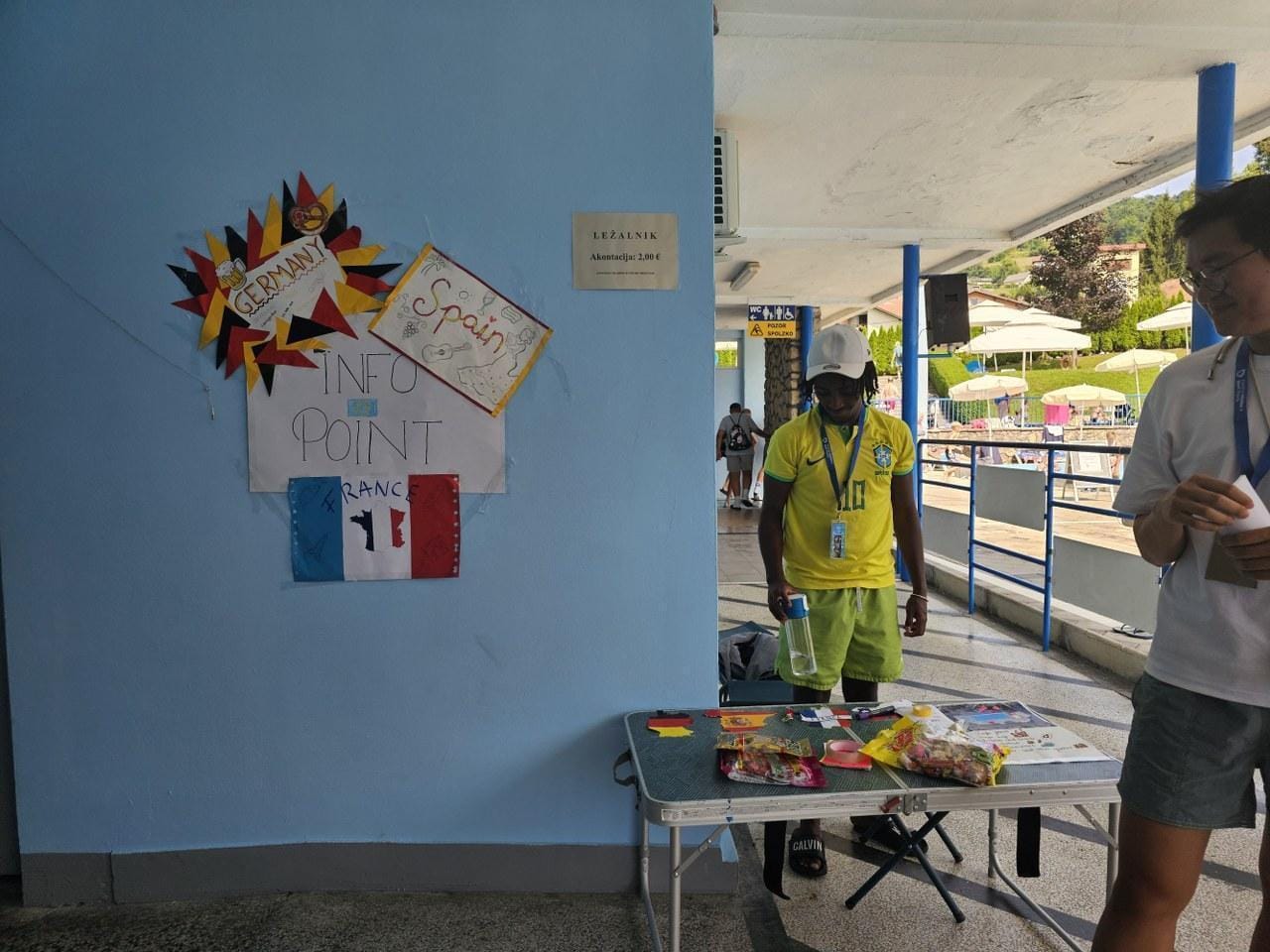 Za še lepše julijske dni bodo skrbeli prostovoljci iz tujine