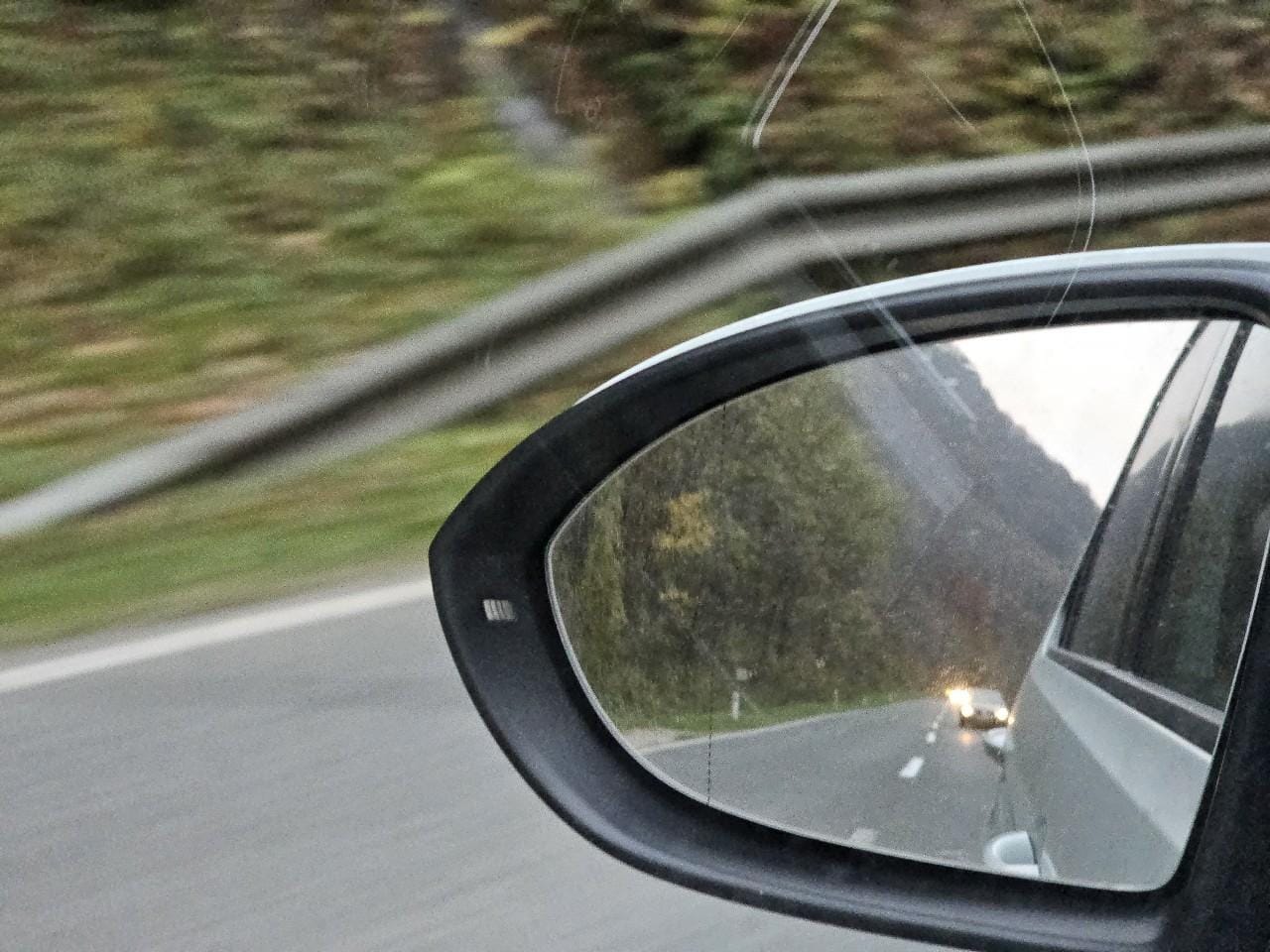 Pijan za volanom, sum na droge - policisti so ga pridržali