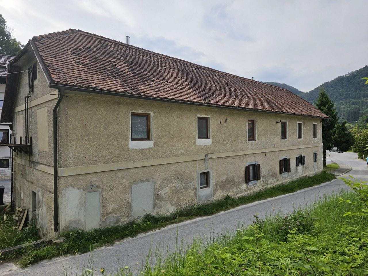 Zrušili bodo star objekt - namesto tega 27 novih stanovanj