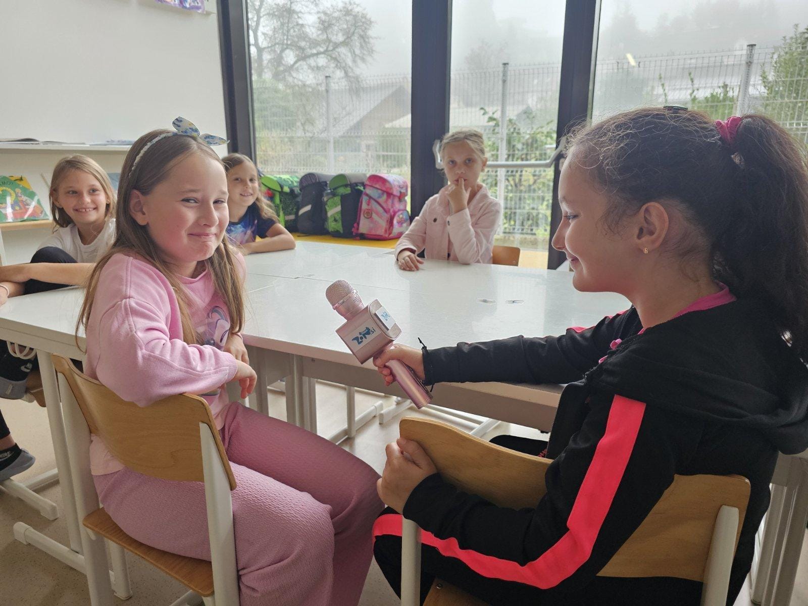 FOTO: Litijski osnovnošolci postali pravi novinarji